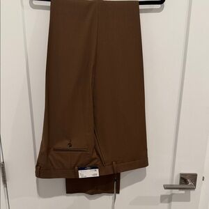 NWT Hart Schaffner Marx 100% Wool Light Brown Flat Front Pants Size 44 unhemmed